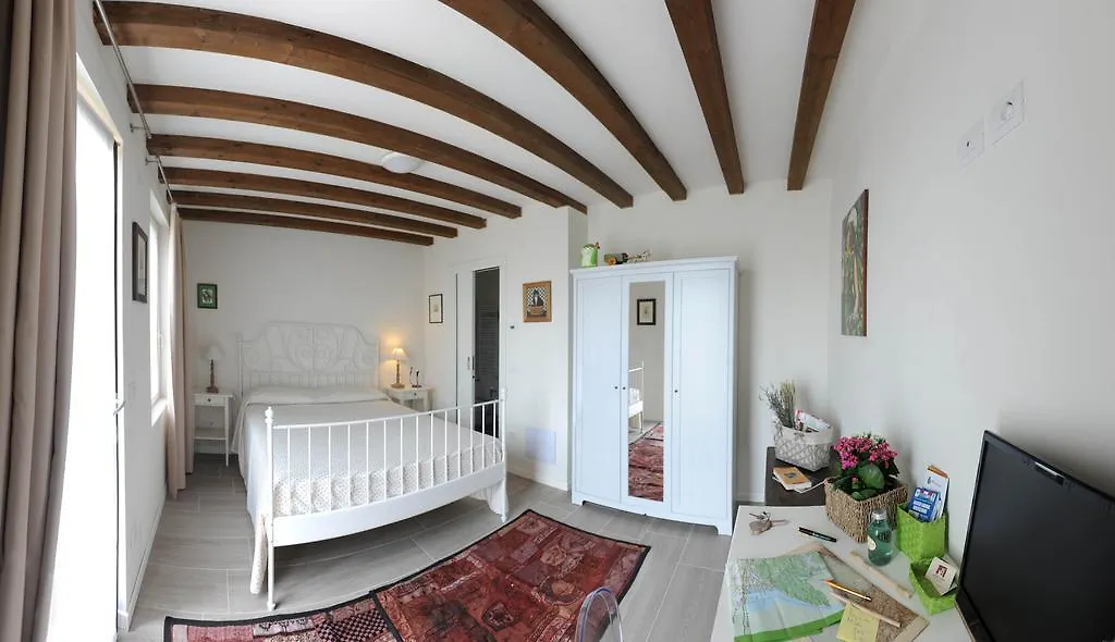 Monte Maino Bed & Breakfast Desenzano del Garda